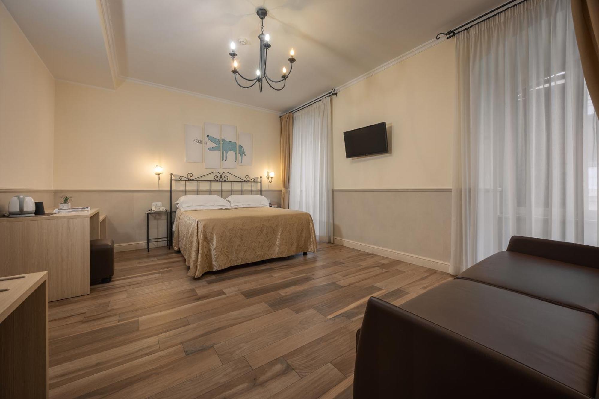 Hotel Flavia — Foto’s 1